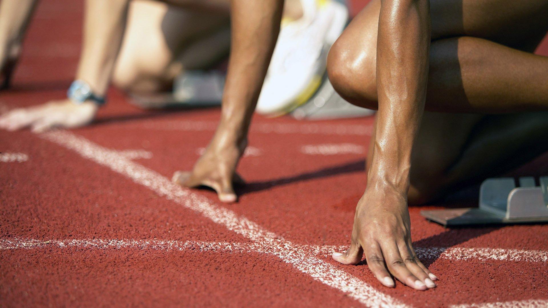 西亚卡姆高效爆发，仅失一球率队大胜，正负