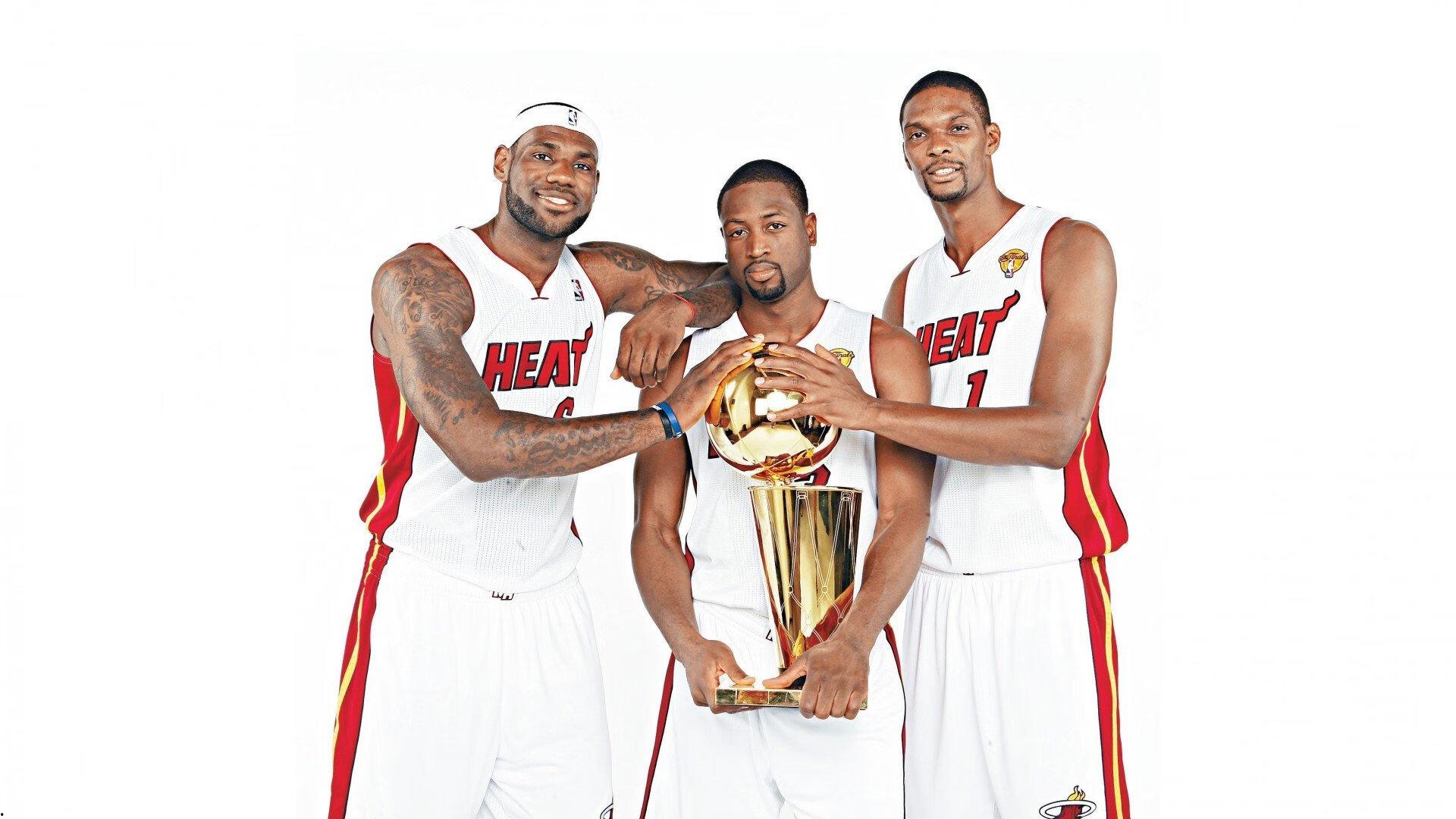 曾凡博NBA征程新动向，加盟篮网传闻四起，工作室回应尚未有实锤进展